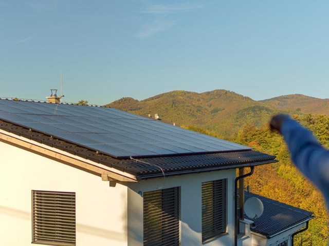 Pásate a las energías renovables con Decaelectric